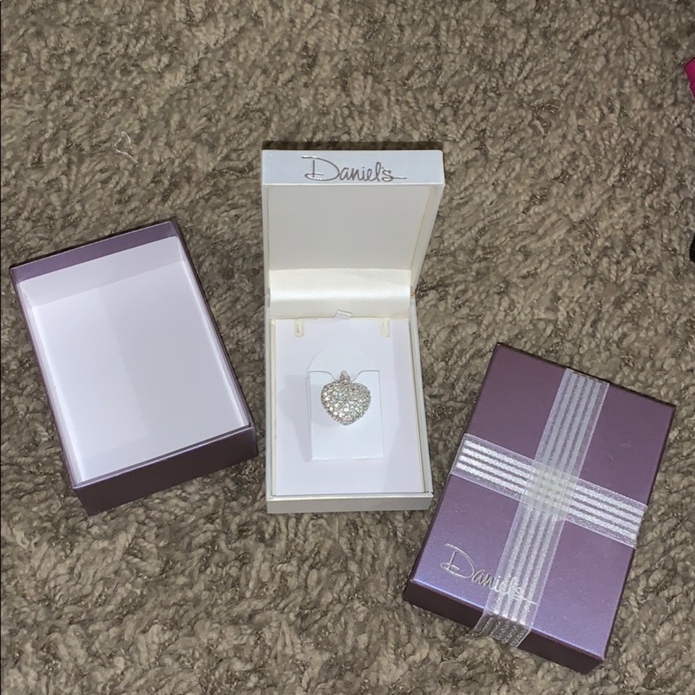 Silver heart necklace